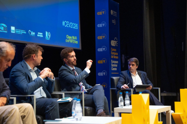 Fotos del primer día de los Cursos Europeos de Verano 2026