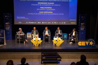 Fotos del primer día de los Cursos Europeos de Verano 2026