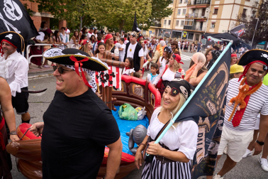 Foto del desfile de carrozas durante las fiestas de Noáin 2026