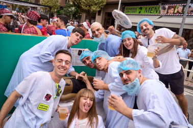 Foto del desfile de carrozas durante las fiestas de Noáin 2026