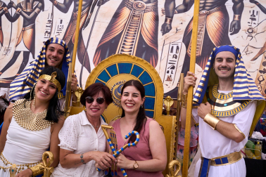 Foto del desfile de carrozas durante las fiestas de Noáin 2026