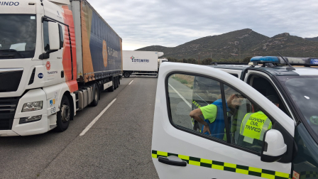 Foto del accidente mortal en la N-121 en Unzué
