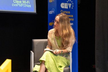 Fotos de la segunda jornada de los Cursos Europeos de Verano 2026