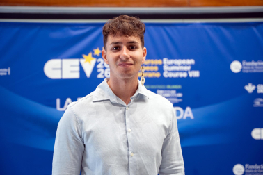 Fotos de la segunda jornada de los Cursos Europeos de Verano 2026