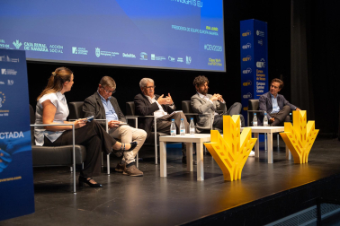 Fotos de la segunda jornada de los Cursos Europeos de Verano 2026