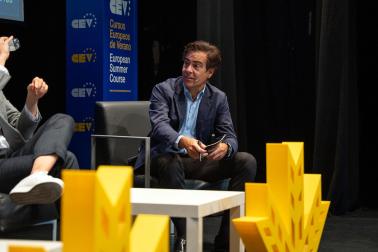 Fotos de la segunda jornada de los Cursos Europeos de Verano 2026