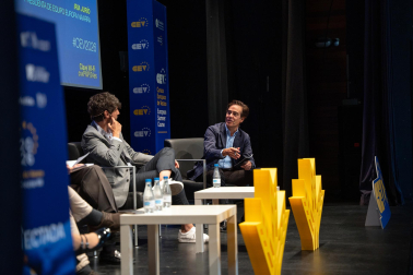 Fotos de la segunda jornada de los Cursos Europeos de Verano 2026