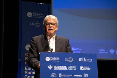 Fotos de la segunda jornada de los Cursos Europeos de Verano 2026
