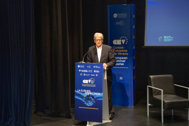 Fotos de la segunda jornada de los Cursos Europeos de Verano 2026