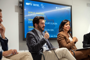Fotos de la segunda jornada de los Cursos Europeos de Verano 2026.