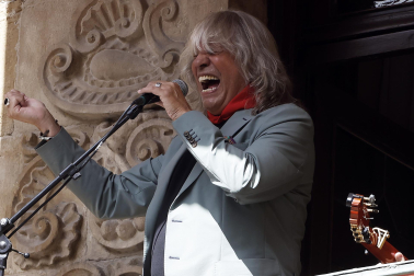 José Mercé flamenco balcones 2026