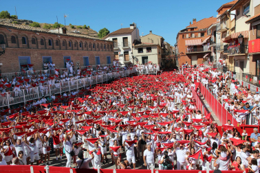 Fotos del cohete de fiestas de Ablitas 2026