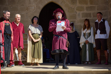 Fotos del inicio de las fiestas medievales en Artajona