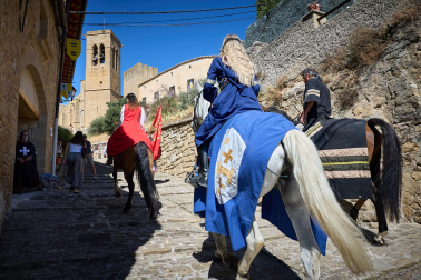 Fotos del inicio de las fiestas medievales en Artajona