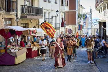 Fotos del inicio de las fiestas medievales en Artajona