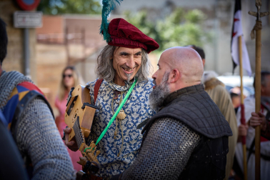 Fotos del inicio de las fiestas medievales en Artajona