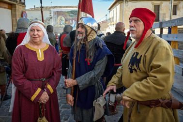 Fotos del inicio de las fiestas medievales en Artajona