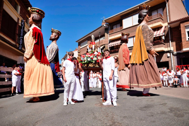 Fotos de la procesión de fiestas de Milagro