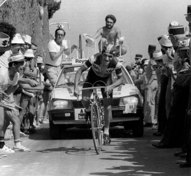 Ángel Arroyo, en el Puy de Dome en el Tour de 1984.
