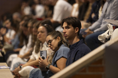 Fotos de la jornada de bienvenida al nuevo curso escolar en la Universidad de Navarra