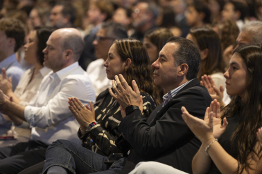 Fotos de la jornada de bienvenida al nuevo curso escolar en la Universidad de Navarra