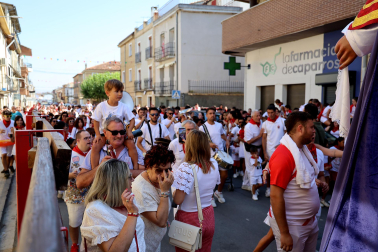 Fotos del cohete de fiestas de Caparroso 2026