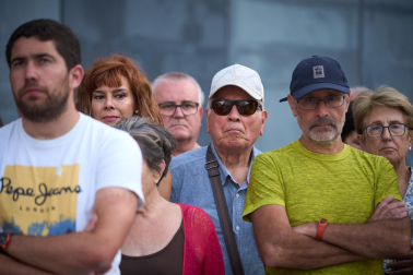 Fotos de la concentración en apoyo a Ceuta en Burlada