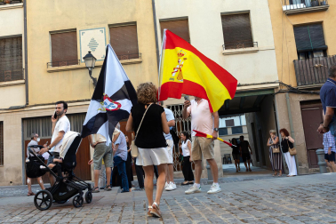 Fotos de la concentración en apoyo a Ceuta celebrada en Tudela