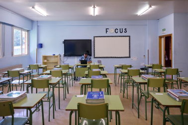 Foto de los preparativos para el nuevo curso escolar en el IES Basoko