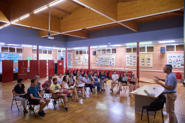 Foto de los preparativos para el nuevo curso escolar en el IES Basoko