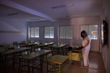 Foto de los preparativos para el nuevo curso escolar en el IES Basoko
