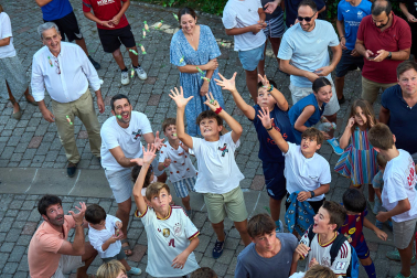 Alegría y celebraciones en el inicio de las fiestas en Zizur Menor