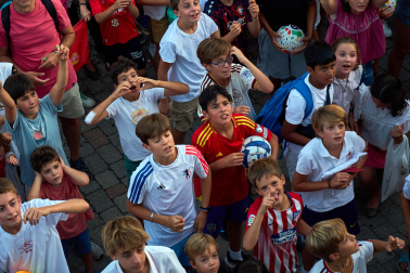 Alegría y celebraciones en el inicio de las fiestas en Zizur Menor