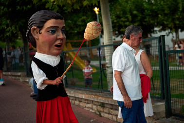 Alegría y celebraciones en el inicio de las fiestas en Zizur Menor