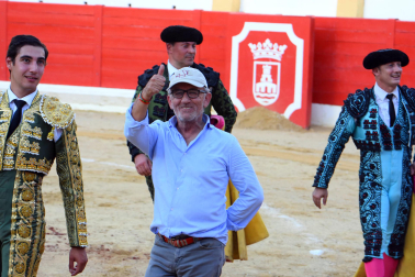 Toros de José Cruz para los diestros Cristian González, Nacho Torrejón y Mario Vilau en la novillada del 3 de septiembre de 2026 durante las fiestas de la localidad