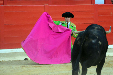 Toros de José Cruz para los diestros Cristian González, Nacho Torrejón y Mario Vilau en la novillada del 3 de septiembre de 2026 durante las fiestas de la localidad