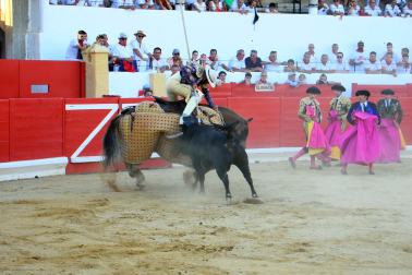 Toros de José Cruz para los diestros Cristian González, Nacho Torrejón y Mario Vilau en la novillada del 3 de septiembre de 2026 durante las fiestas de la localidad