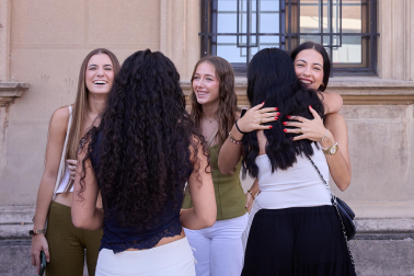 Fotos del comienzo de curso en la ESO y Bachillerato en el Liceo Monjardin