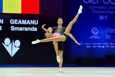 Fotos de la segunda jornada del Mundial de Aeróbic en el Navarra Arena
