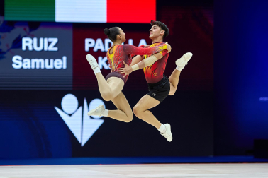 Fotos de la segunda jornada del Mundial de Aeróbic en el Navarra Arena
