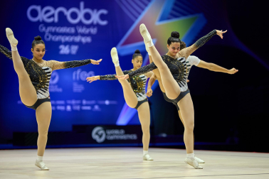 Fotos de la segunda jornada del Mundial de Aeróbic en el Navarra Arena