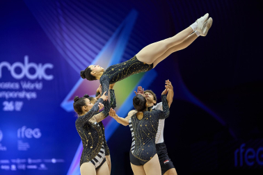 Fotos de la segunda jornada del Mundial de Aeróbic en el Navarra Arena
