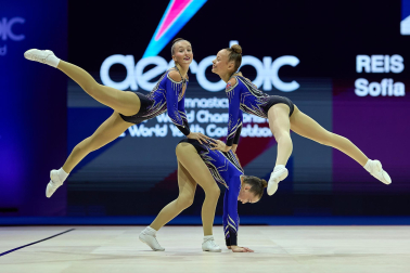 Fotos de la segunda jornada del Mundial de Aeróbic en el Navarra Arena