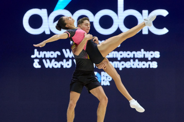 Fotos de la segunda jornada del Mundial de Aeróbic en el Navarra Arena
