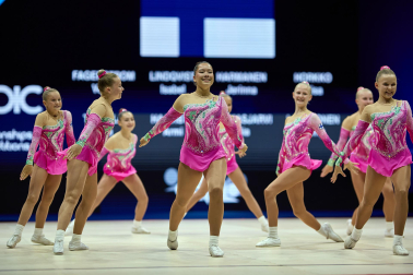 Fotos de la segunda jornada del Mundial de Aeróbic en el Navarra Arena
