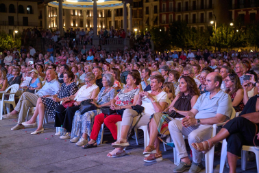 Fotos del concierto de la Orquesta Sinfónica de Navarra en la plaza del Castillo