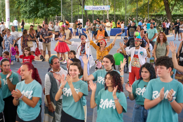 Fotos de la III Fiesta Solidaria de ADANO.