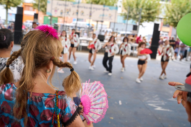 Fotos de la III Fiesta Solidaria de ADANO.