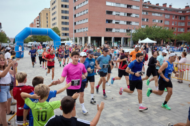 Participantes en la IX Carrera Popular de Artica disputada este domingo, 6 de septiembre