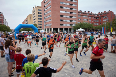 Participantes en la IX Carrera Popular de Artica disputada este domingo, 6 de septiembre
